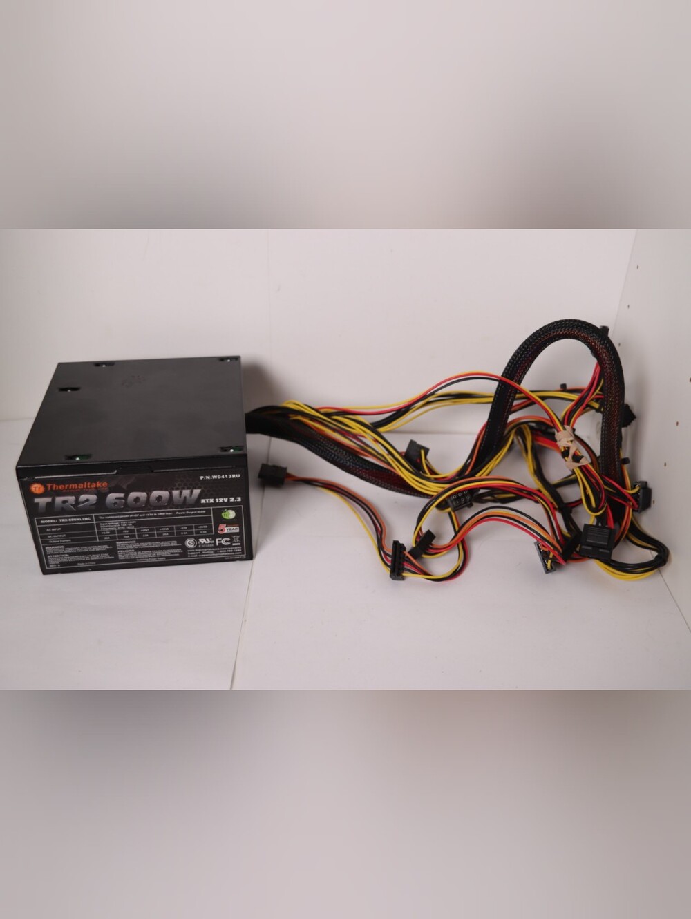 Thermaltake TR2 600W Power Supply TR2-600NL2NC